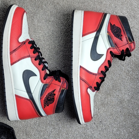 Air Jordan 1 SB - Picture 2 of 8